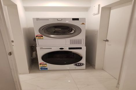 Photo of property in 1/7 Korokoro Road, Korokoro, Lower Hutt, 5012