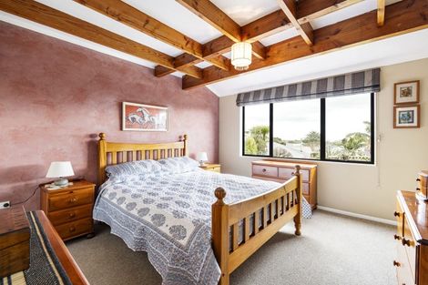 Photo of property in 103e Barrett Road, Whalers Gate, New Plymouth, 4310