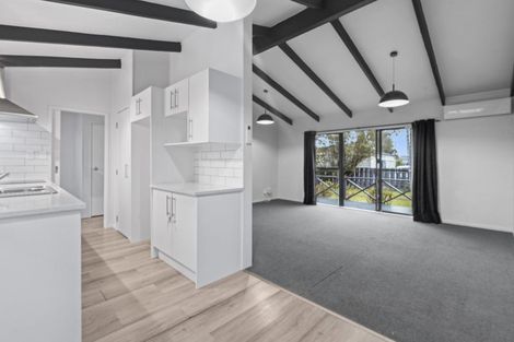 Photo of property in 2/56 Henwood Road, Mangere East, Auckland, 2024
