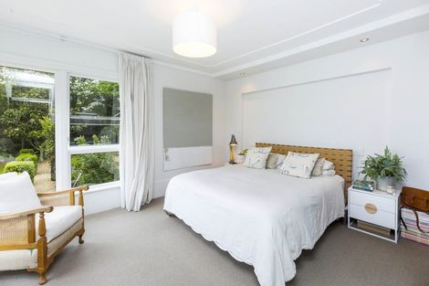 Photo of property in 292 Fergusson Drive, Heretaunga, Upper Hutt, 5018