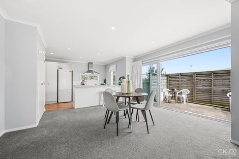 Photo of property in 26a Treadwell Street, Naenae, Lower Hutt, 5011