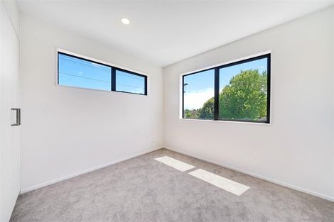 Photo of property in 1/2 Wood Street, Papakura, 2110