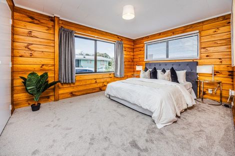 Photo of property in 80 Cottingham Crescent, Mangere East, Auckland, 2024