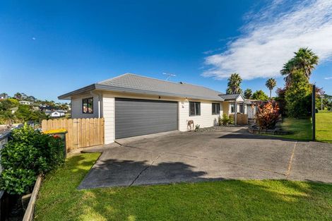 Photo of property in 3 Coralsea Way, Arkles Bay, Whangaparaoa, 0932