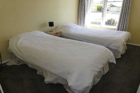 Photo of property in 35 Jollie Road, Twizel, 7901