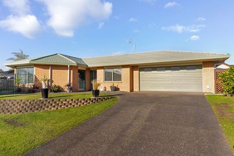 Photo of property in 34 Elderton Avenue, Pyes Pa, Tauranga, 3112