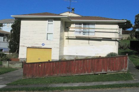 Photo of property in 7 Mahinawa Street, Takapuwahia, Porirua, 5022