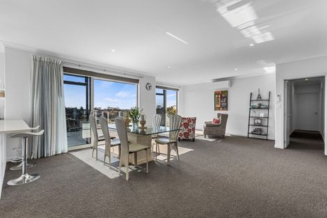 Photo of property in 7 Siemonek Rise, Bethlehem, Tauranga, 3110