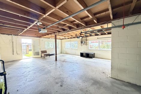 Photo of property in 122 Hugh Green Drive, Pinehill, Auckland, 0632