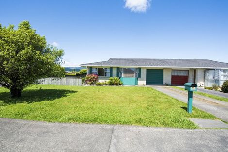 Photo of property in 25 Knights Grove, Otaki, 5512