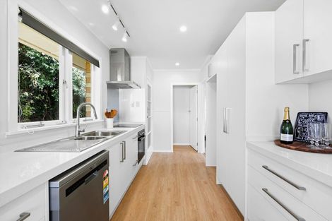 Photo of property in 31 Northolt Road, Fairview Downs, Hamilton, 3214