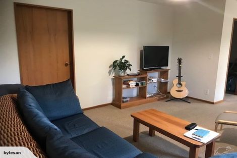 Photo of property in 1/76 Hamilton Avenue, Ilam, Christchurch, 8041