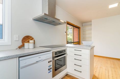 Photo of property in 19 Centennial Avenue, Helensburgh, Dunedin, 9010