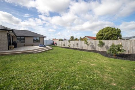 Photo of property in 19 Costello Drive, Ngatea, 3503