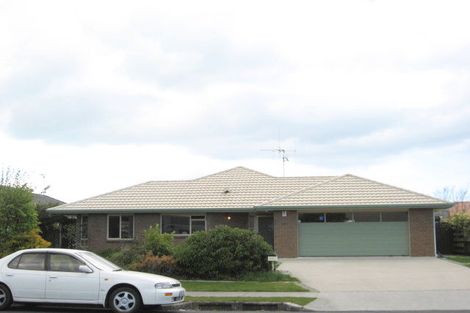 Photo of property in 661 Grenada Street, Papamoa Beach, Papamoa, 3118