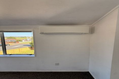 Photo of property in 158 Aviemore Drive, Highland Park, Auckland, 2010