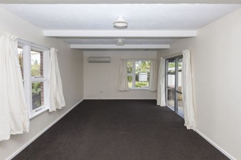 Photo of property in 37 Pembroke Street, Avondale, Christchurch, 8061