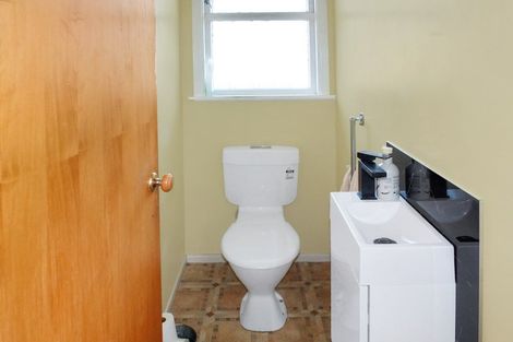 Photo of property in 82 Seabury Avenue, Foxton Beach, Foxton, 4815
