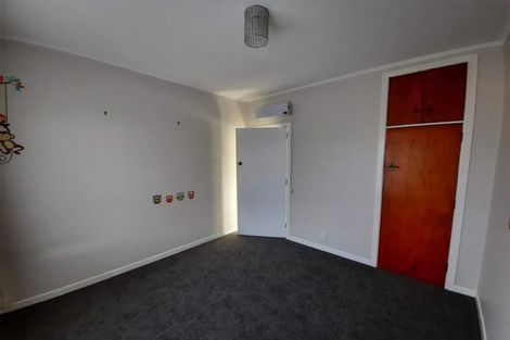 Photo of property in 32 Lewis Road, Pakuranga, Auckland, 2010