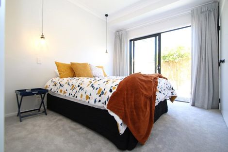 Photo of property in 27 Lakemere Way, Kinloch, Taupo, 3377