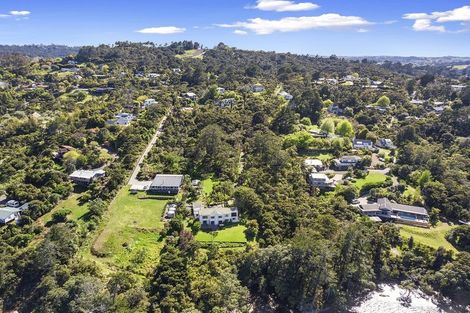 Photo of property in 7 Chatham Avenue, Paremoremo, Auckland, 0632