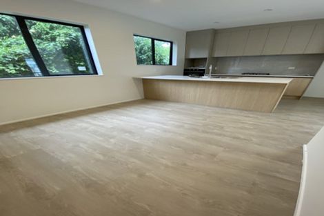 Photo of property in 22d Tui Crescent, Manurewa, Auckland, 2102