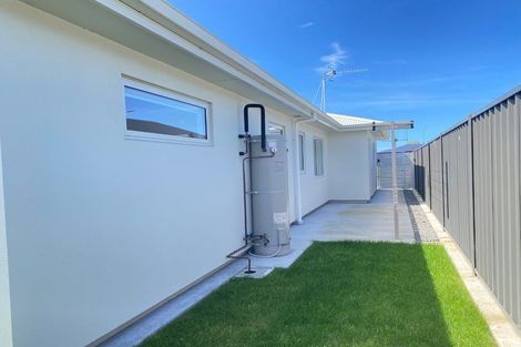 Photo of property in 10 Cassin Place, Taradale, Napier, 4112