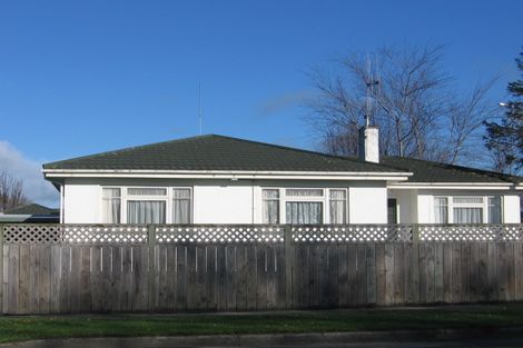 Photo of property in 220 Botanical Road, Takaro, Palmerston North, 4412