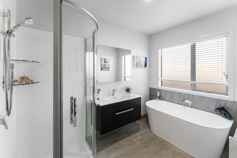 Photo of property in 114 Bateup Road, Hope, Richmond, 7020