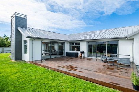 Photo of property in 27 Richard Pearse Drive, Temuka, 7920