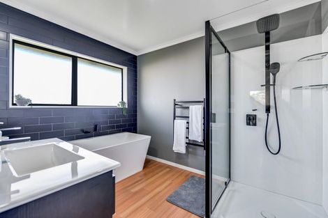 Photo of property in 3 Parkview Avenue, Western Heights, Hamilton, 3200