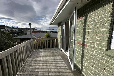 Photo of property in 28 Marshall Street, Bradford, Dunedin, 9011