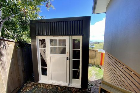 Photo of property in 19a Rangiora Terrace, Tahunanui, Nelson, 7011
