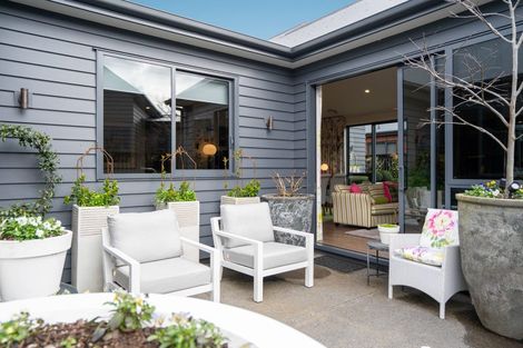 Photo of property in 22 Jarrett Terrace, Leamington, Cambridge, 3432