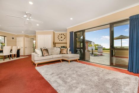 Photo of property in 604 Ponga Road, Opaheke, Papakura, 2584