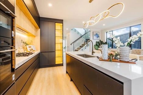 Photo of property in 29 Seagreen Avenue, Rosehill, Papakura, 2113