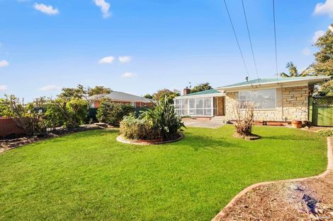 Photo of property in 123 Clevedon Road, Papakura, 2110