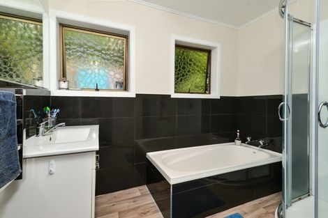 Photo of property in 107 Aberdeen Drive, Dinsdale, Hamilton, 3204