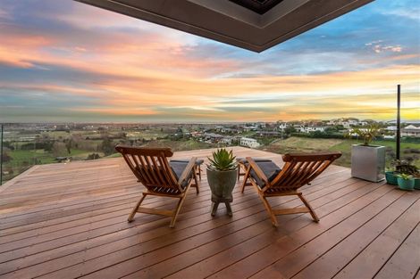 Photo of property in 9 Francis Mill Grove, Westmorland, Christchurch, 8025