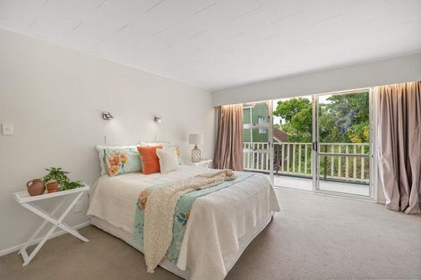 Photo of property in 70 Glen Road, Raumati South, Paraparaumu, 5032