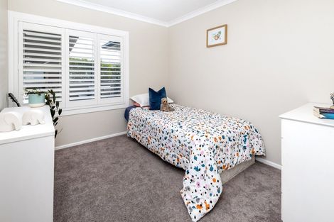 Photo of property in 78 Alexander Street, Cockle Bay, Auckland, 2014