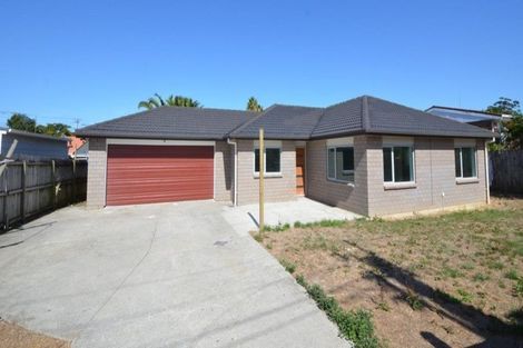 Photo of property in 127 Beaumonts Way, Manurewa, Auckland, 2102