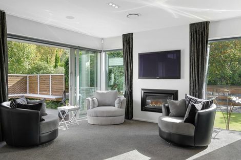 Photo of property in 97d Englefield Road, Northwood, Christchurch, 8051