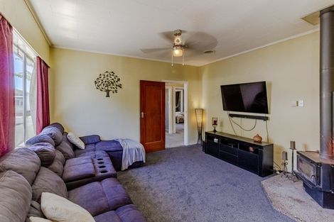 Photo of property in 4 Roach Street, Marewa, Napier, 4110