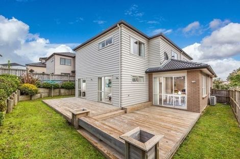Photo of property in 41 Terrasini Drive, Flat Bush, Auckland, 2019