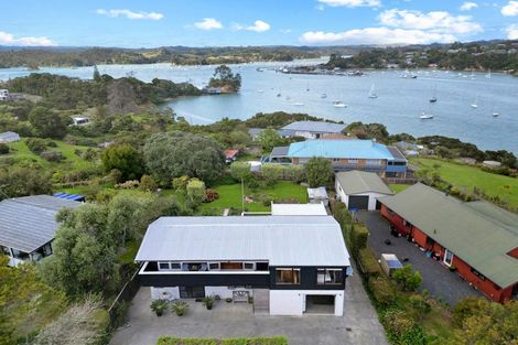 Photo of property in 11 Okiato Road, Okiato, Russell, 0272