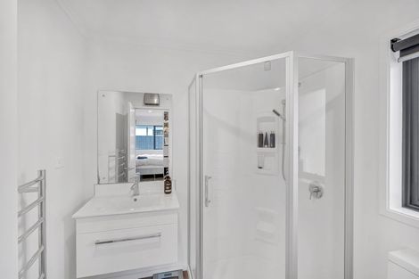 Photo of property in 3 Hineaari Street, Marshland, Christchurch, 8083