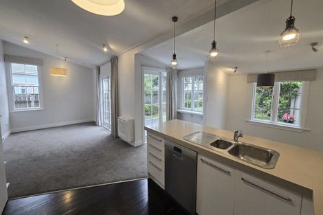 Photo of property in 369 Jackson Street, Petone, Lower Hutt, 5012