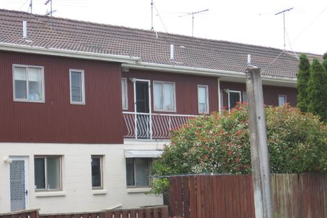 Photo of property in 9/773 Beach Road, Browns Bay, Auckland, 0630