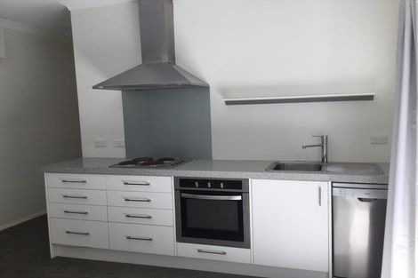 Photo of property in 1 Glasgow Street, Kelburn, Wellington, 6012